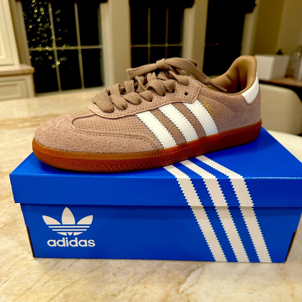 adidas Handball Spezial New Never Worn